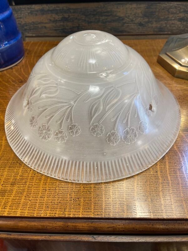 Frosted Floral Three-Chain Bowl Shade