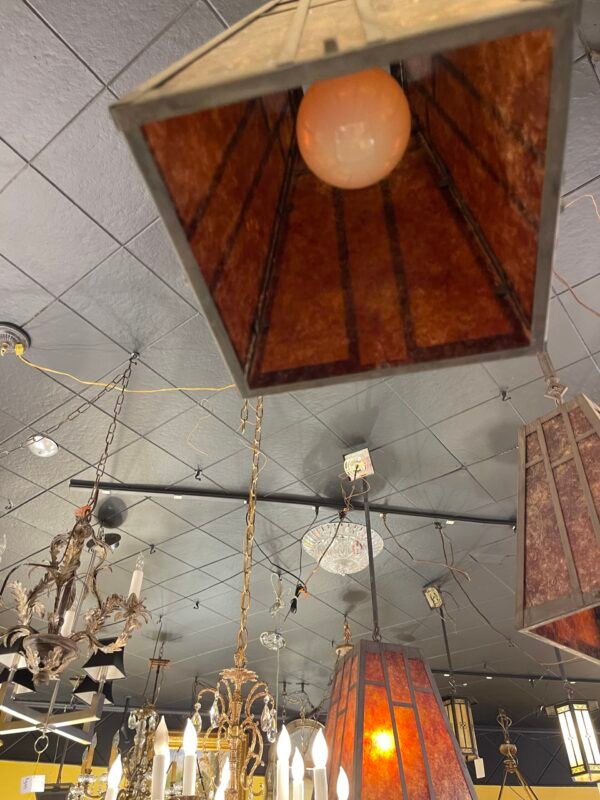 Bottom view with light bulb